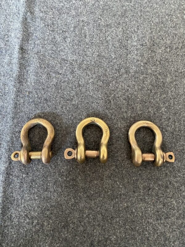 Grillete  bronce 3/8"