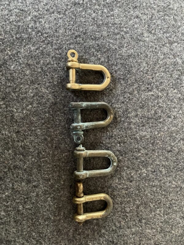 Grillete bronce  1/4"