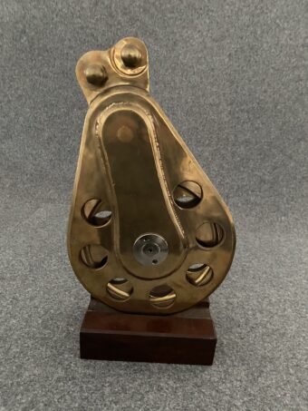 Polea de bronce (velero)