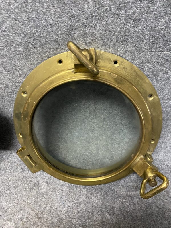 Portillo de bronce