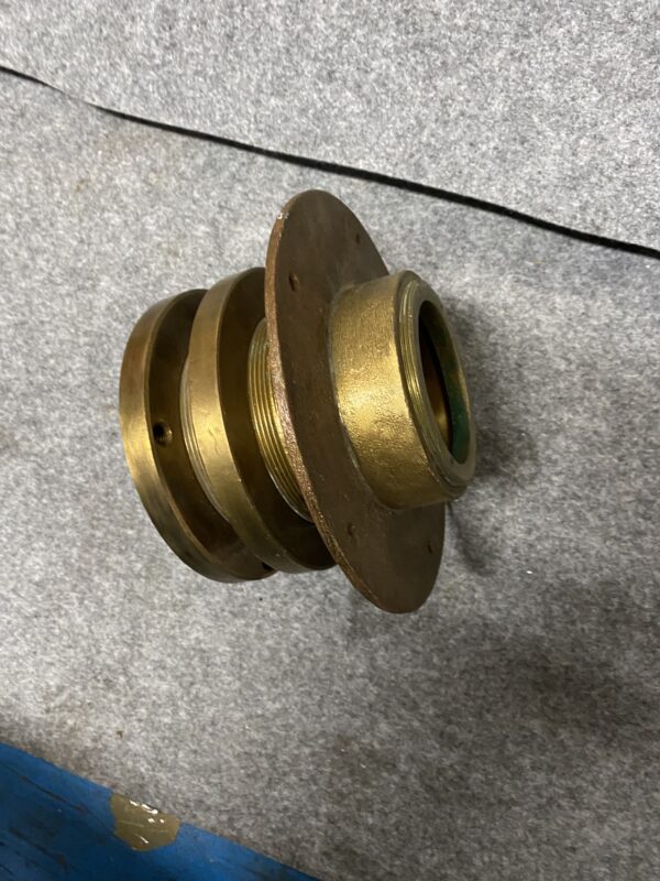 Herraje de bronce procedente de barco